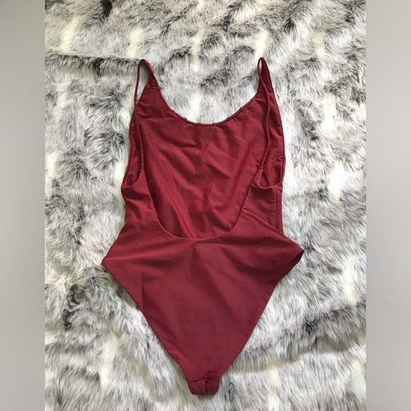 Jade Swim Trophy One Piece Swimsuit Burgundy  sz M medium Plunge Back Cheeky - Picture 2 of 4